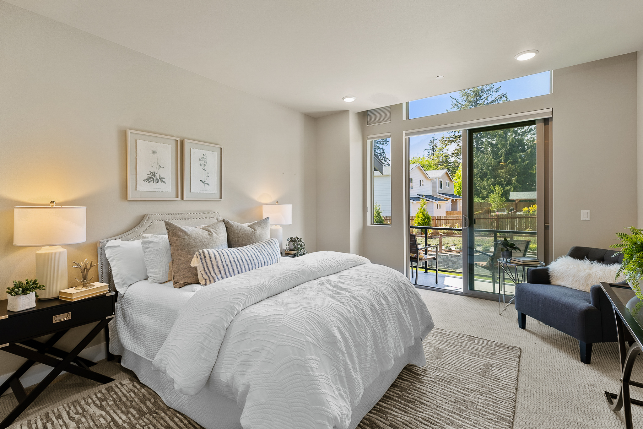 Web-933 Dove Tail Lane 21-74