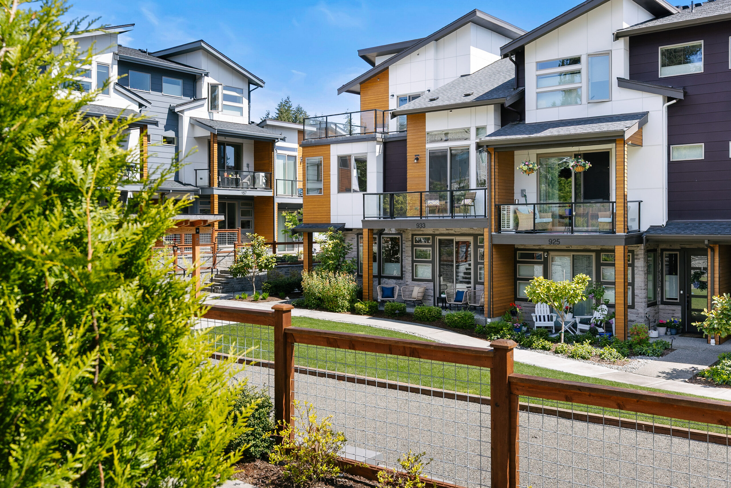 Web-933 Dove Tail Lane 21-9