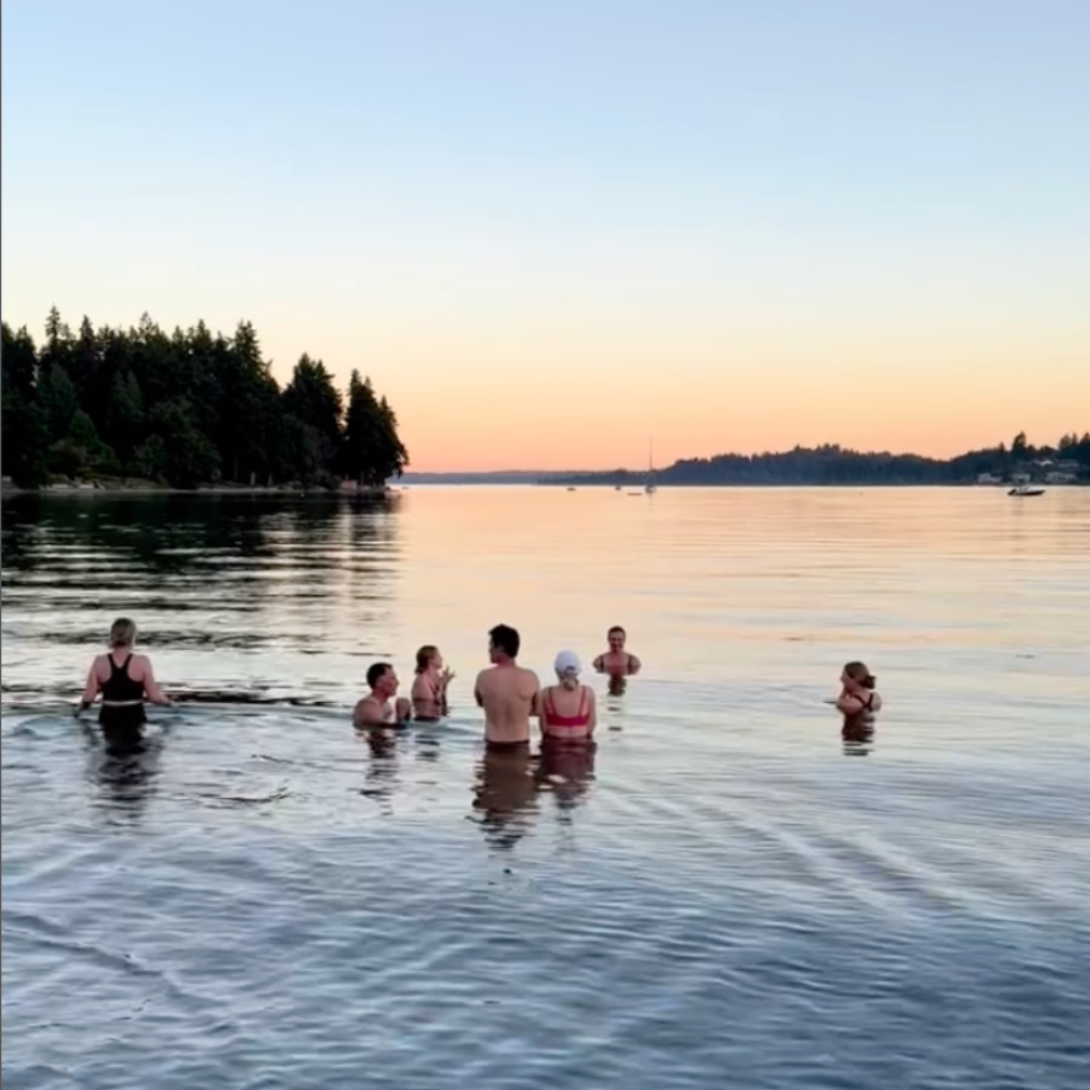 Beach at Lynnwood Bainbridge Island