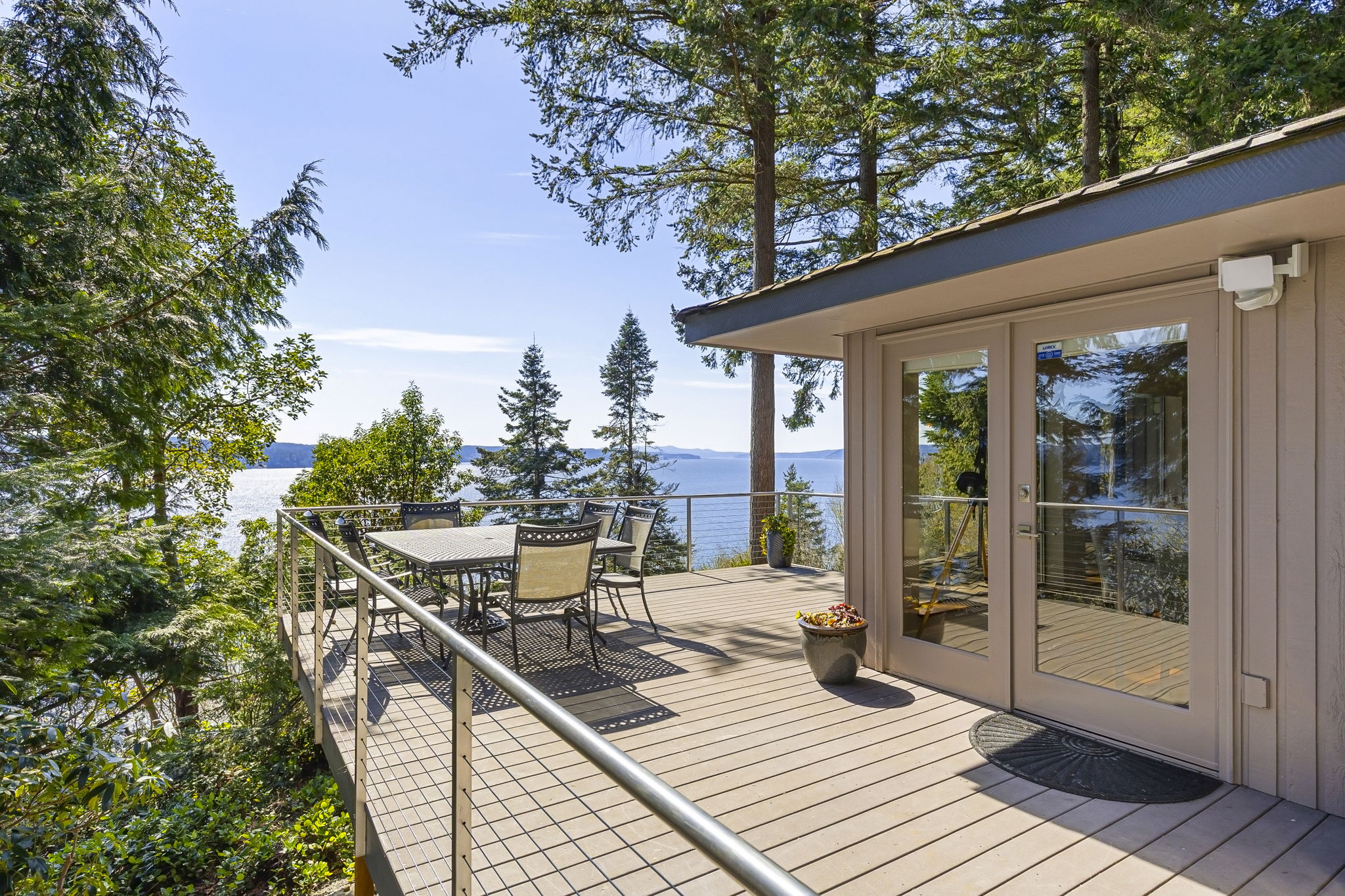 24-web-or-mls-PortLudlow-28