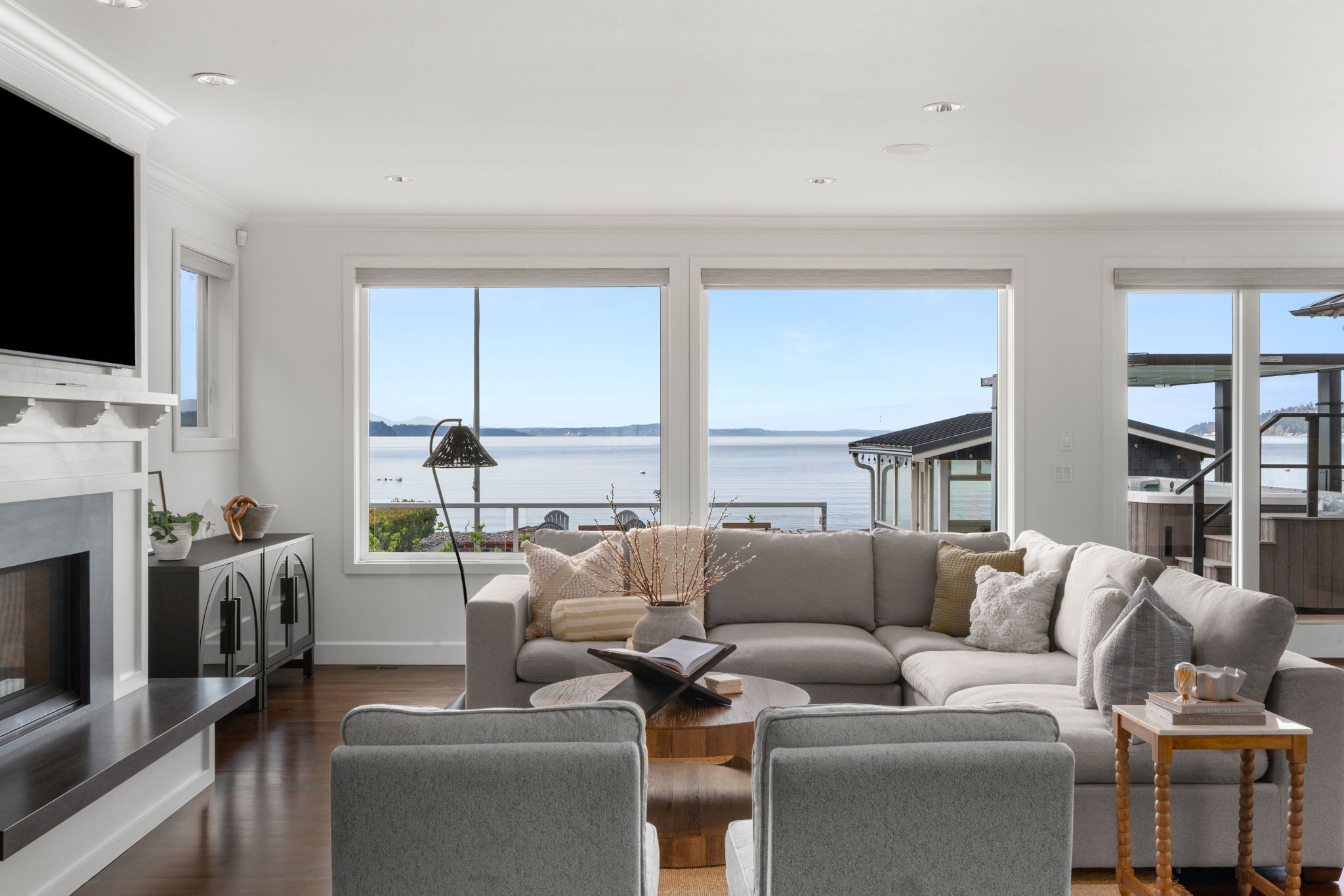 17-web-or-mls-A7409746