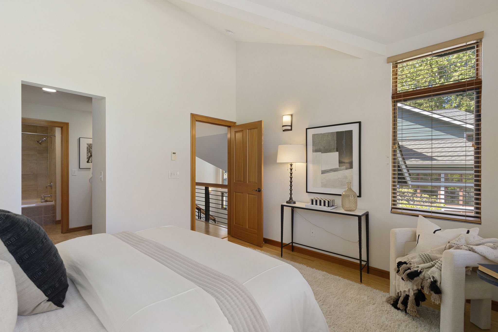 22-web-or-mls-Jacolet10