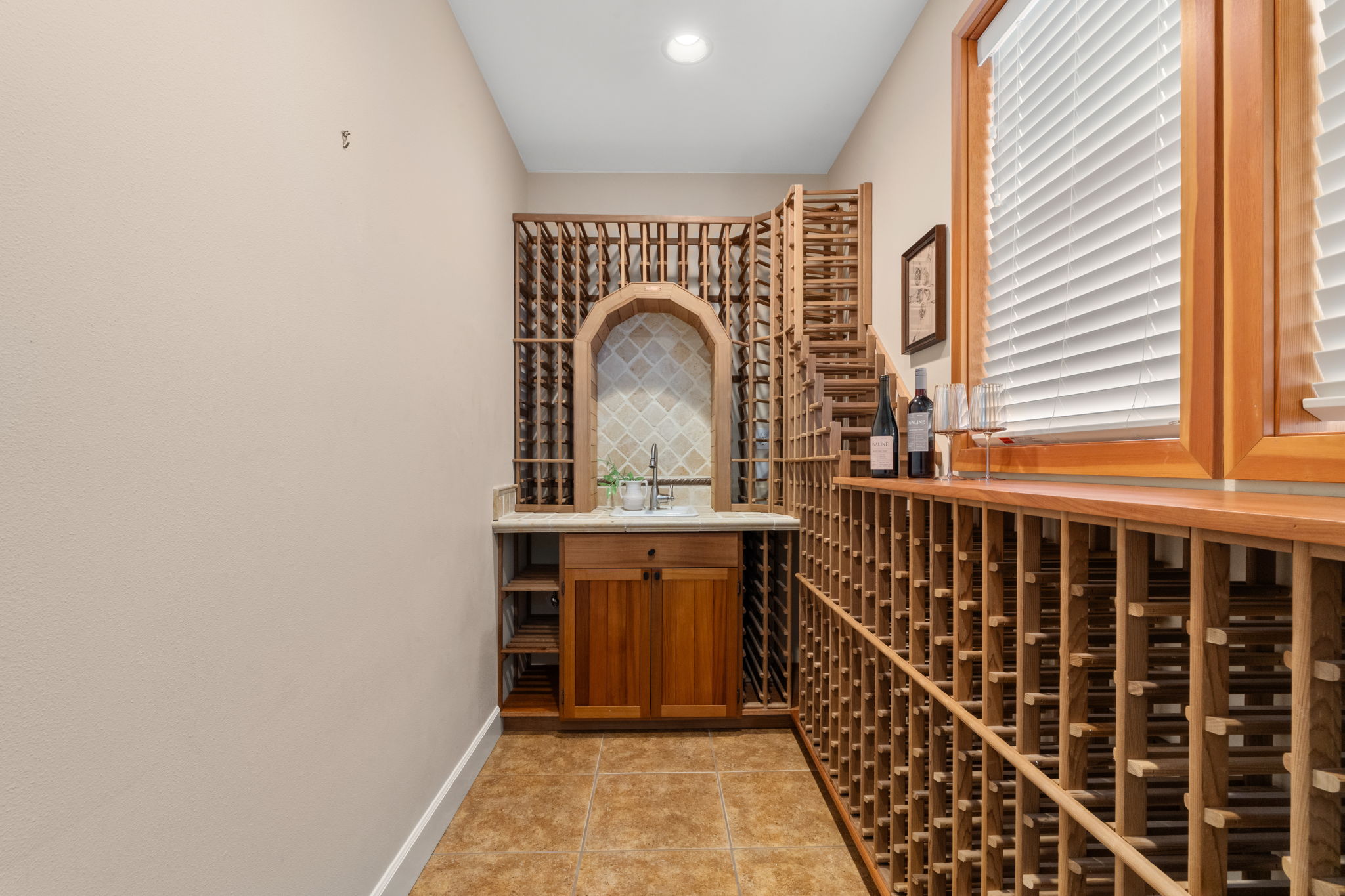 28-web-or-mls-A7400162