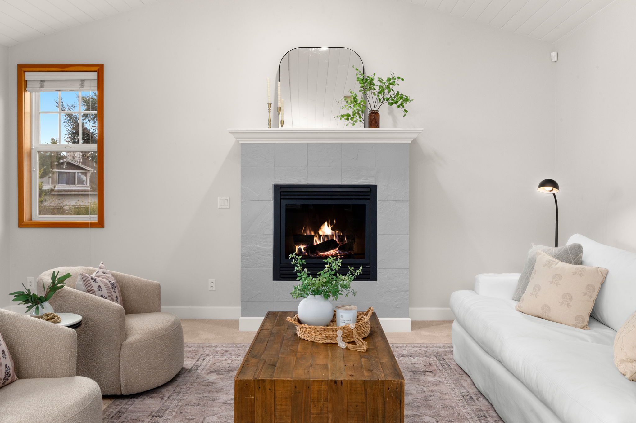 57-web-or-mls-A7400111