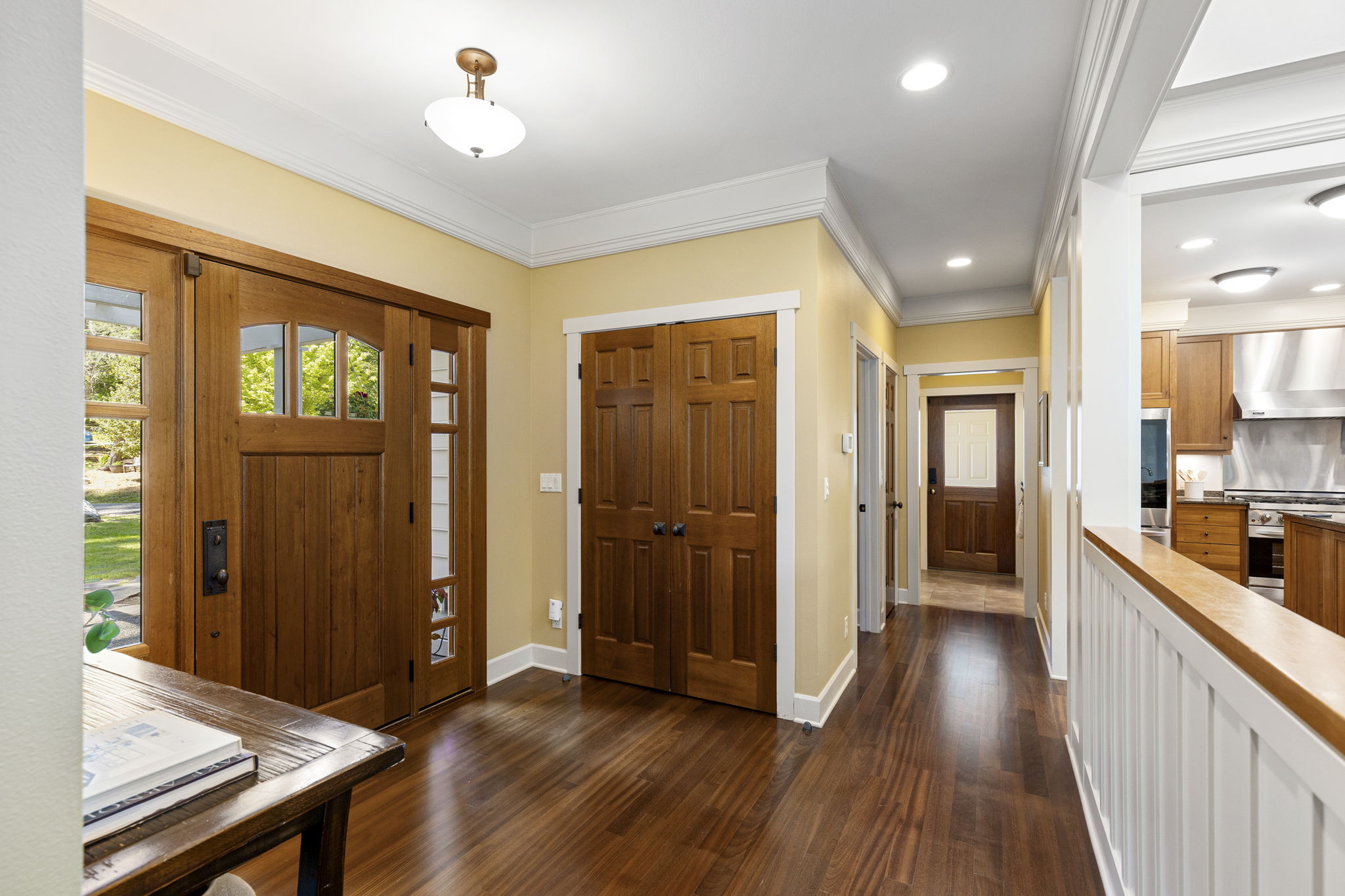 10-web-or-mls-RoseAve-35