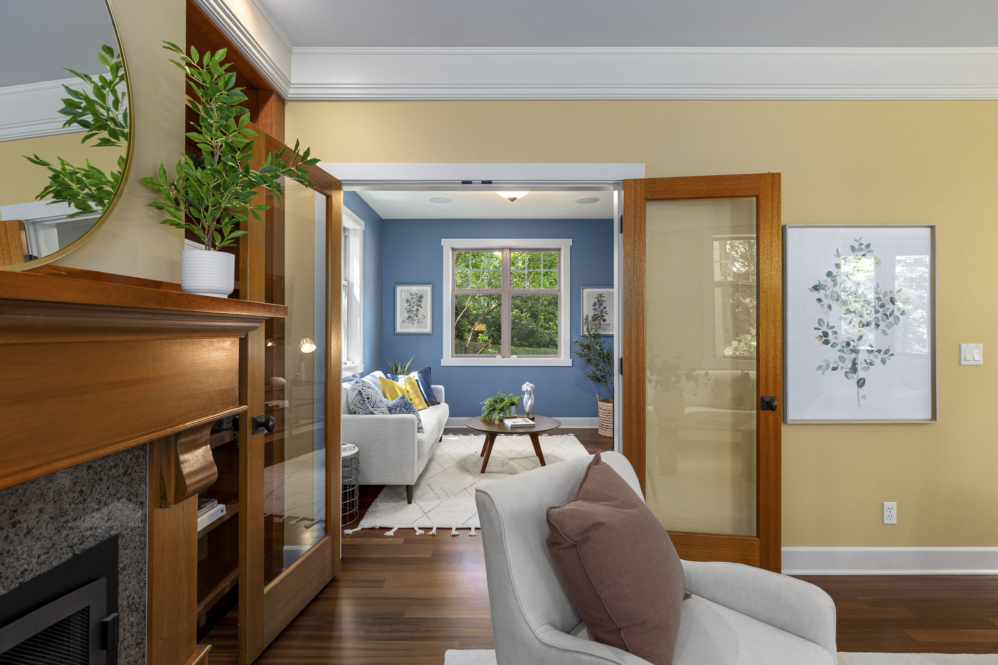 21-web-or-mls-RoseAve-19