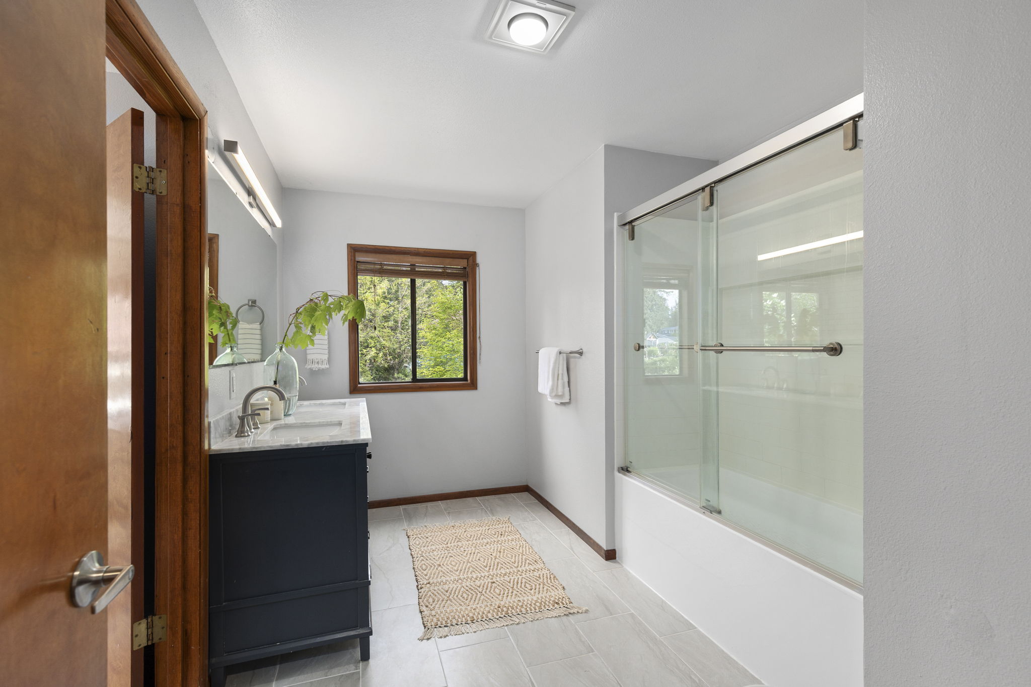 29-web-or-mls-MapleValley-29