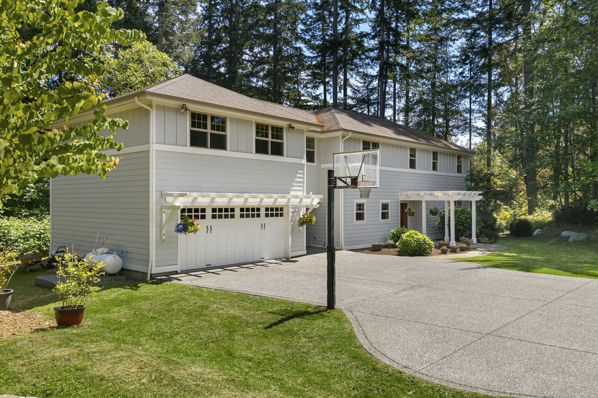 3-web-or-mls-RoseAve-39
