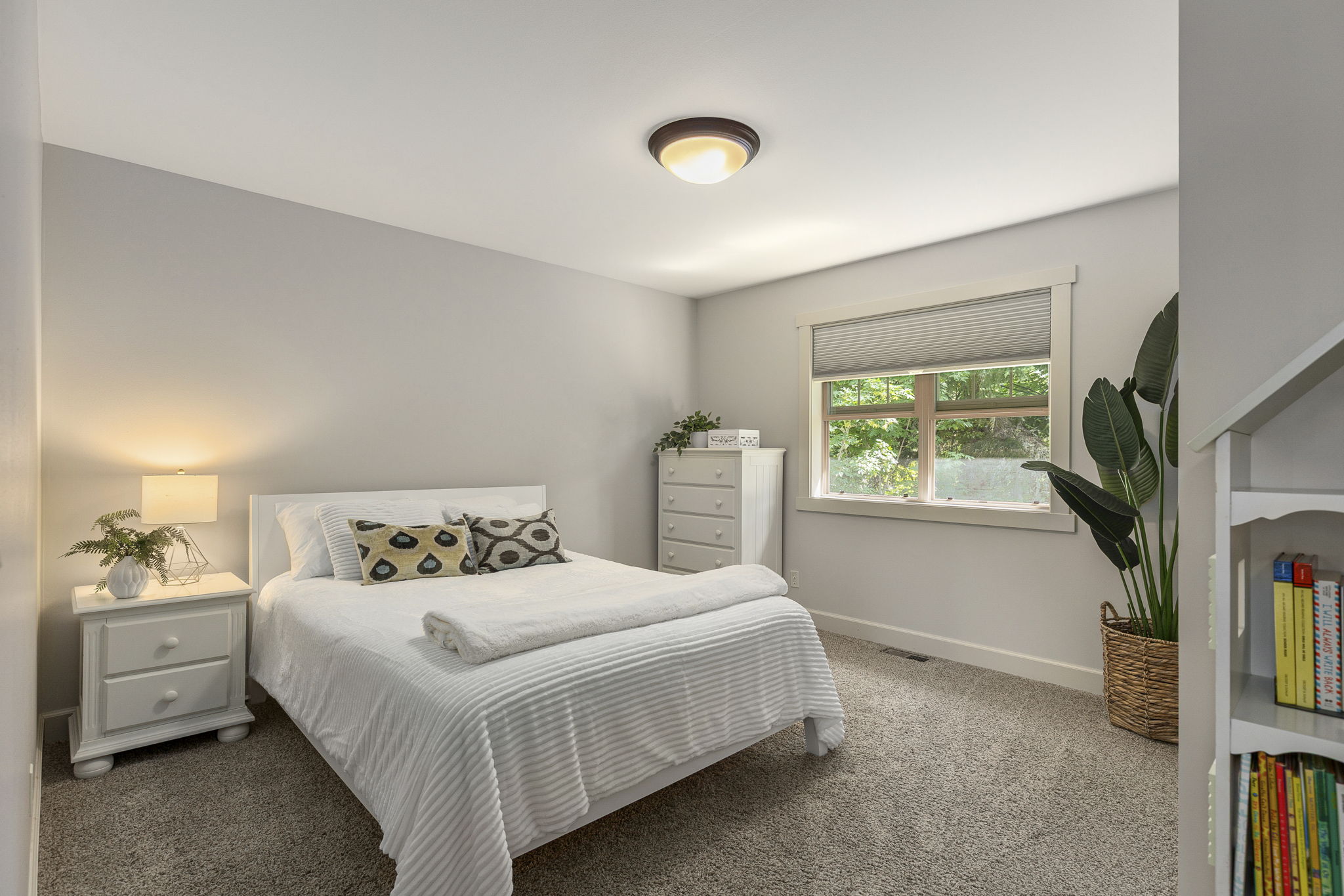 34-web-or-mls-RoseAve-2
