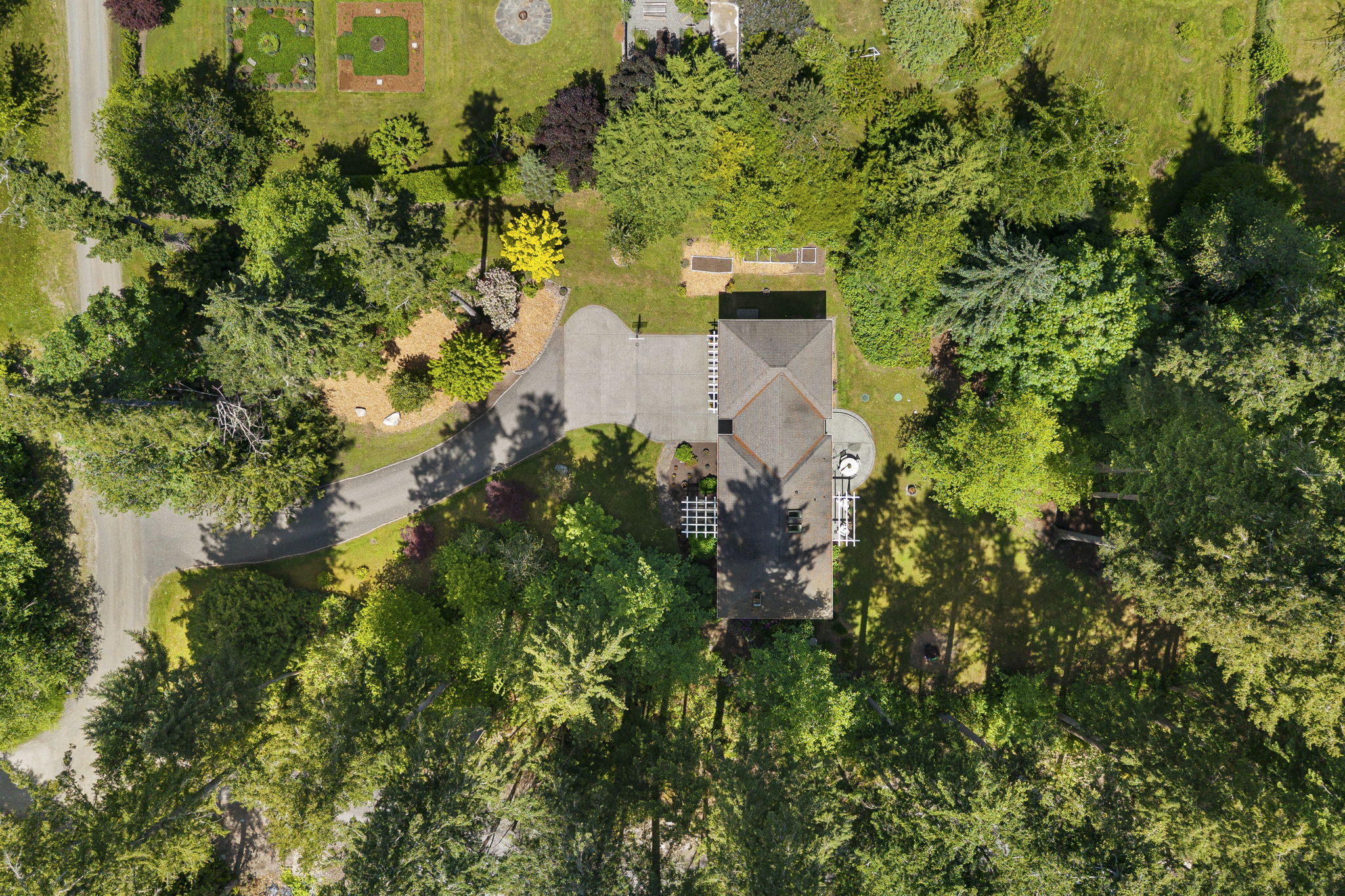 51-web-or-mls-RoseAve-38