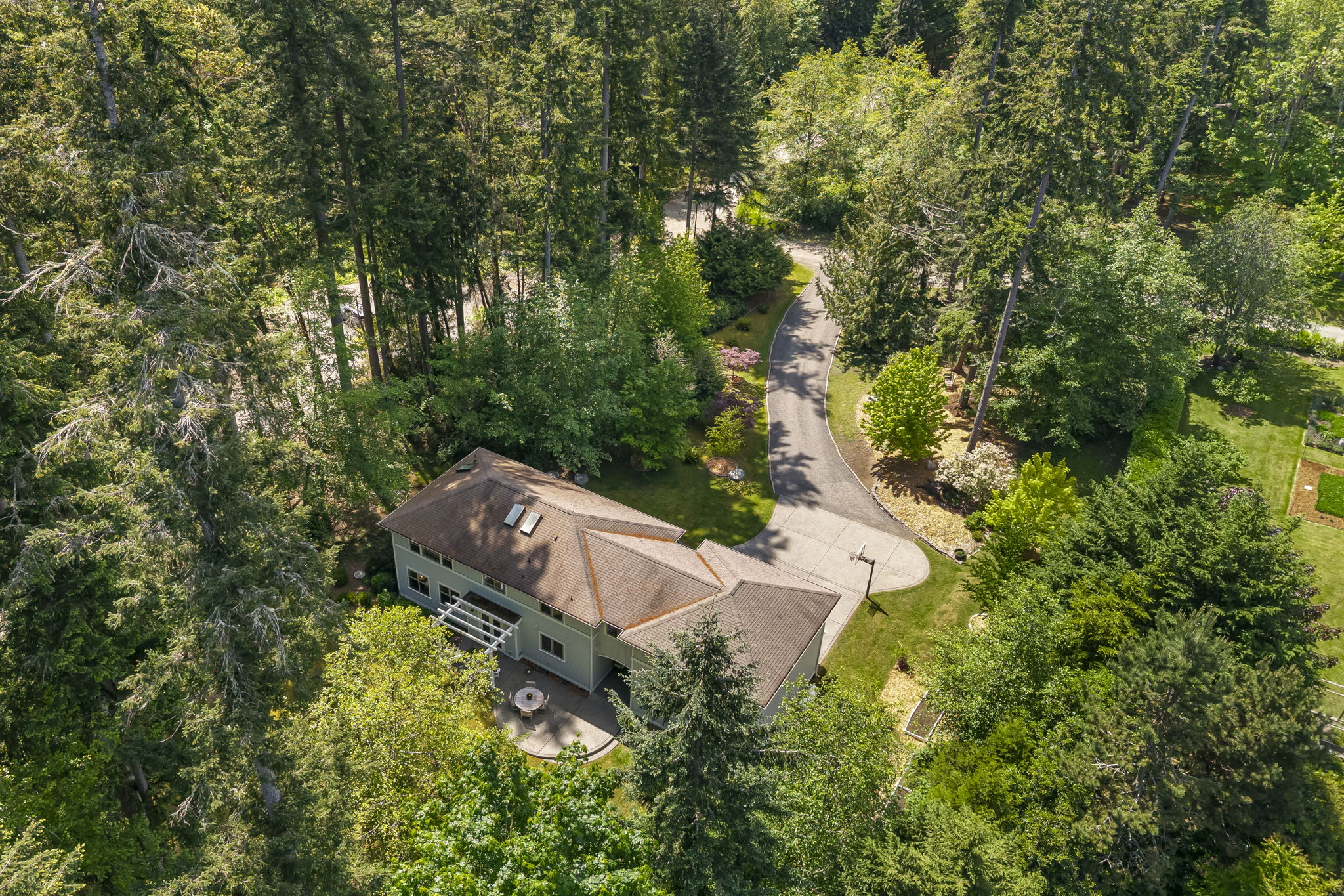 57-web-or-mls-RoseAve-62