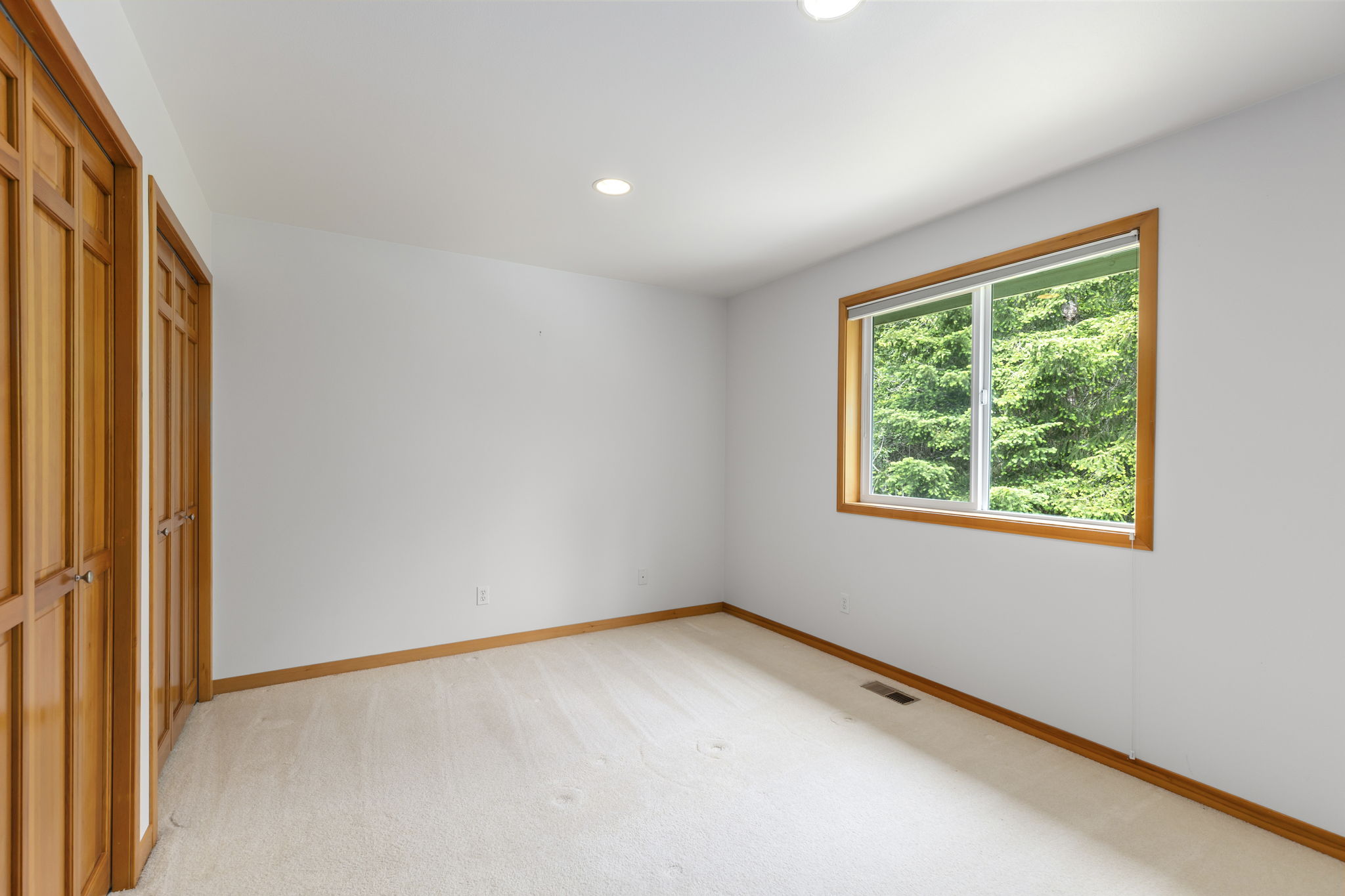 38-web-or-mls-ClearCreek-24