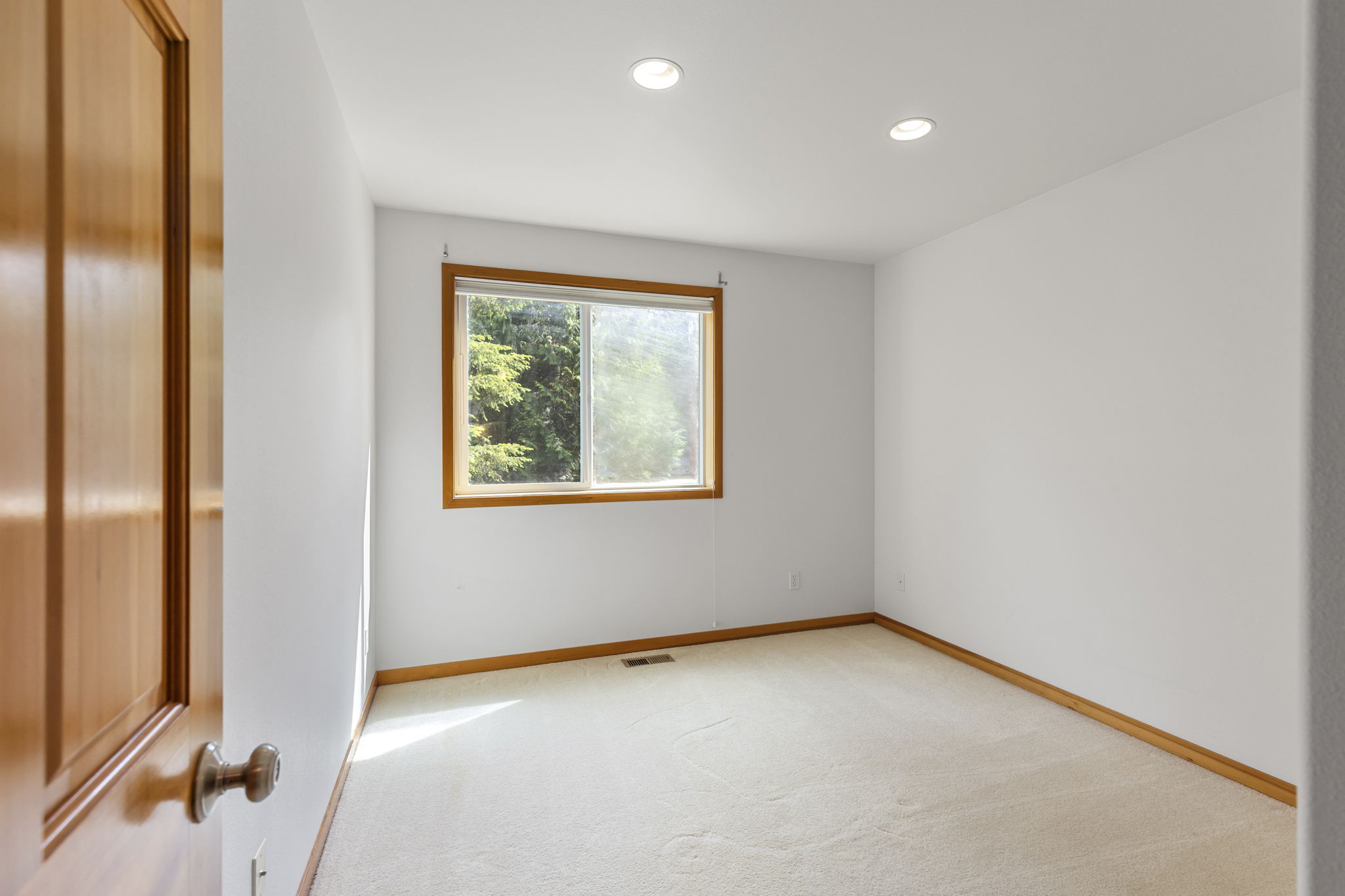 42-web-or-mls-ClearCreek-29