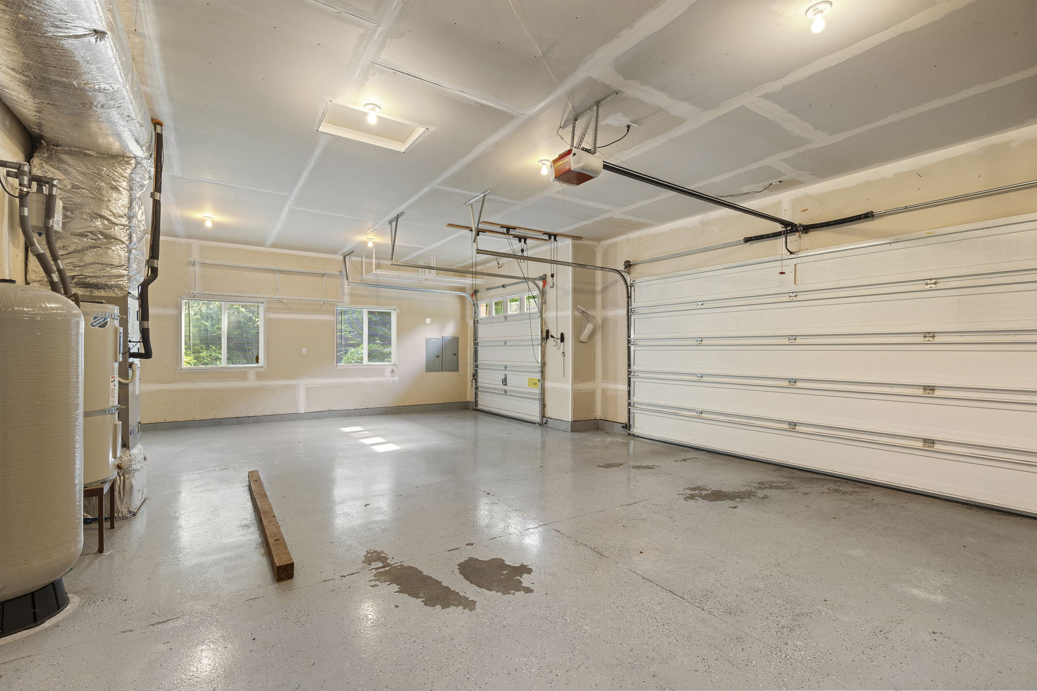 46-web-or-mls-ClearCreek-35