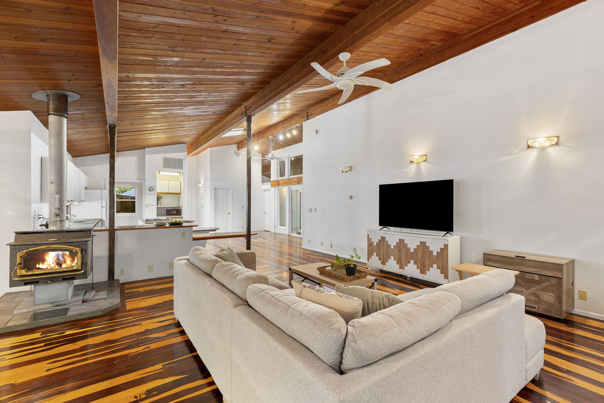 11-web-or-mls-Poulsbo-10