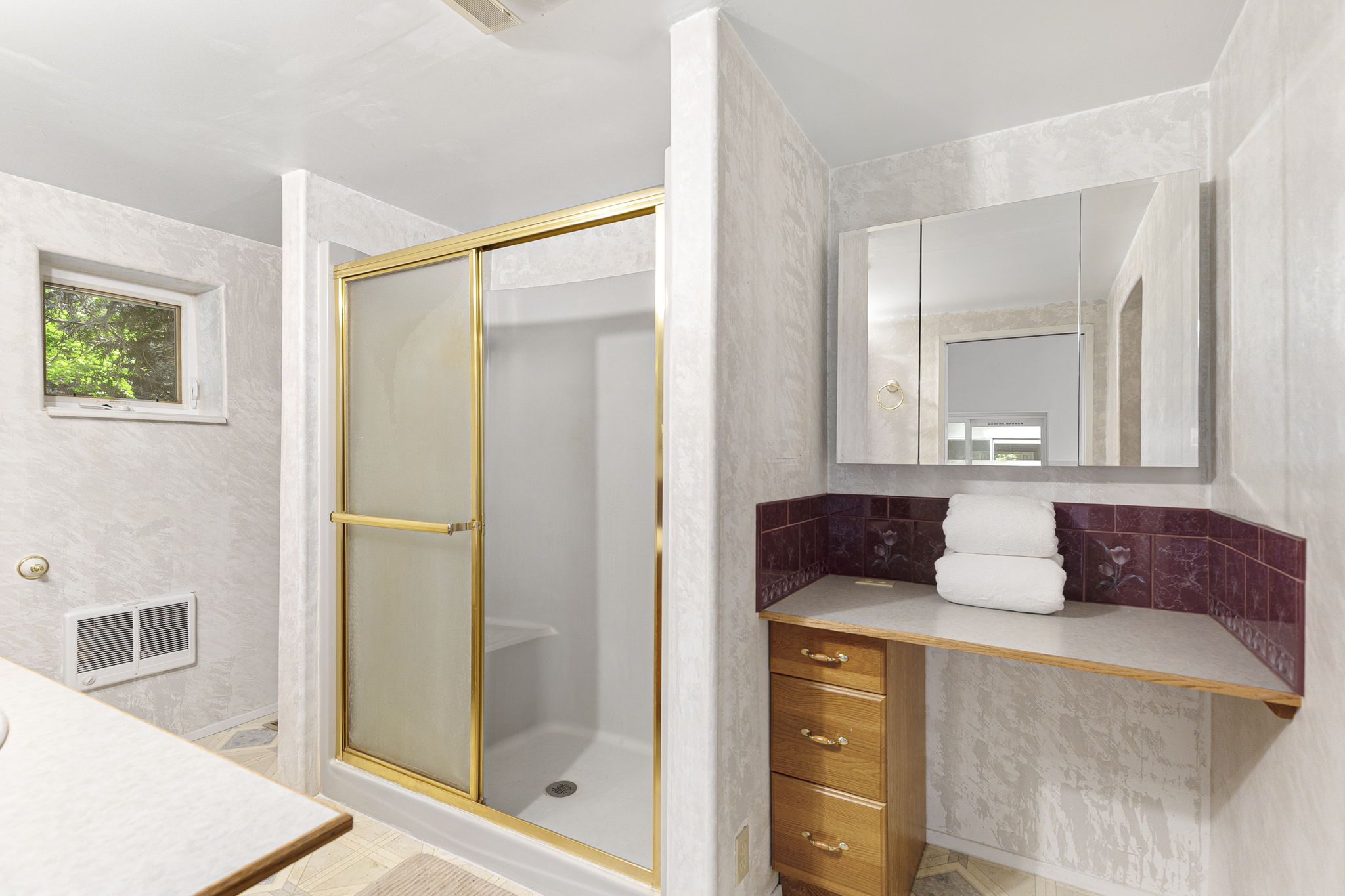 26-web-or-mls-Poulsbo-25