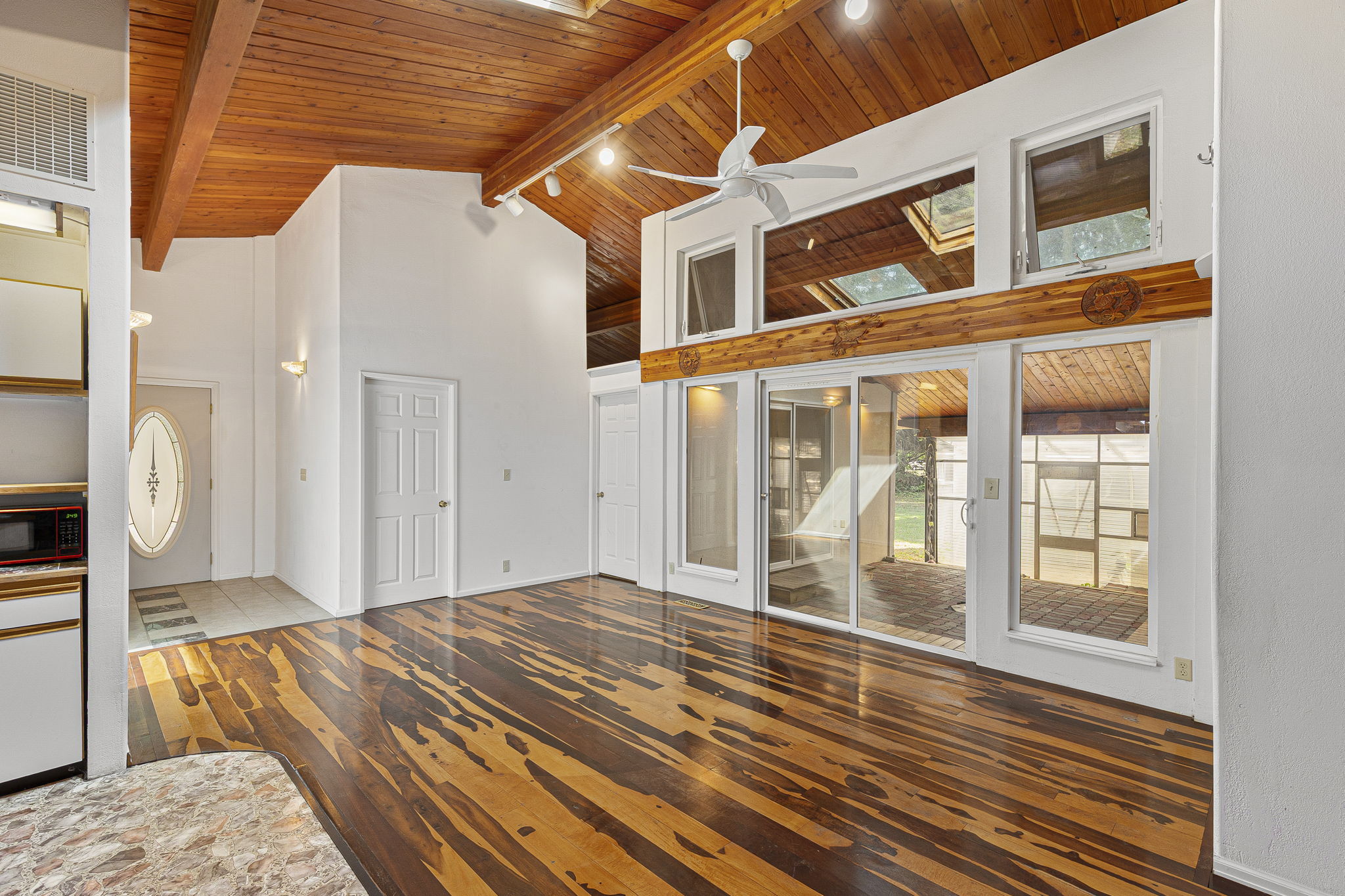 8-web-or-mls-Poulsbo-7