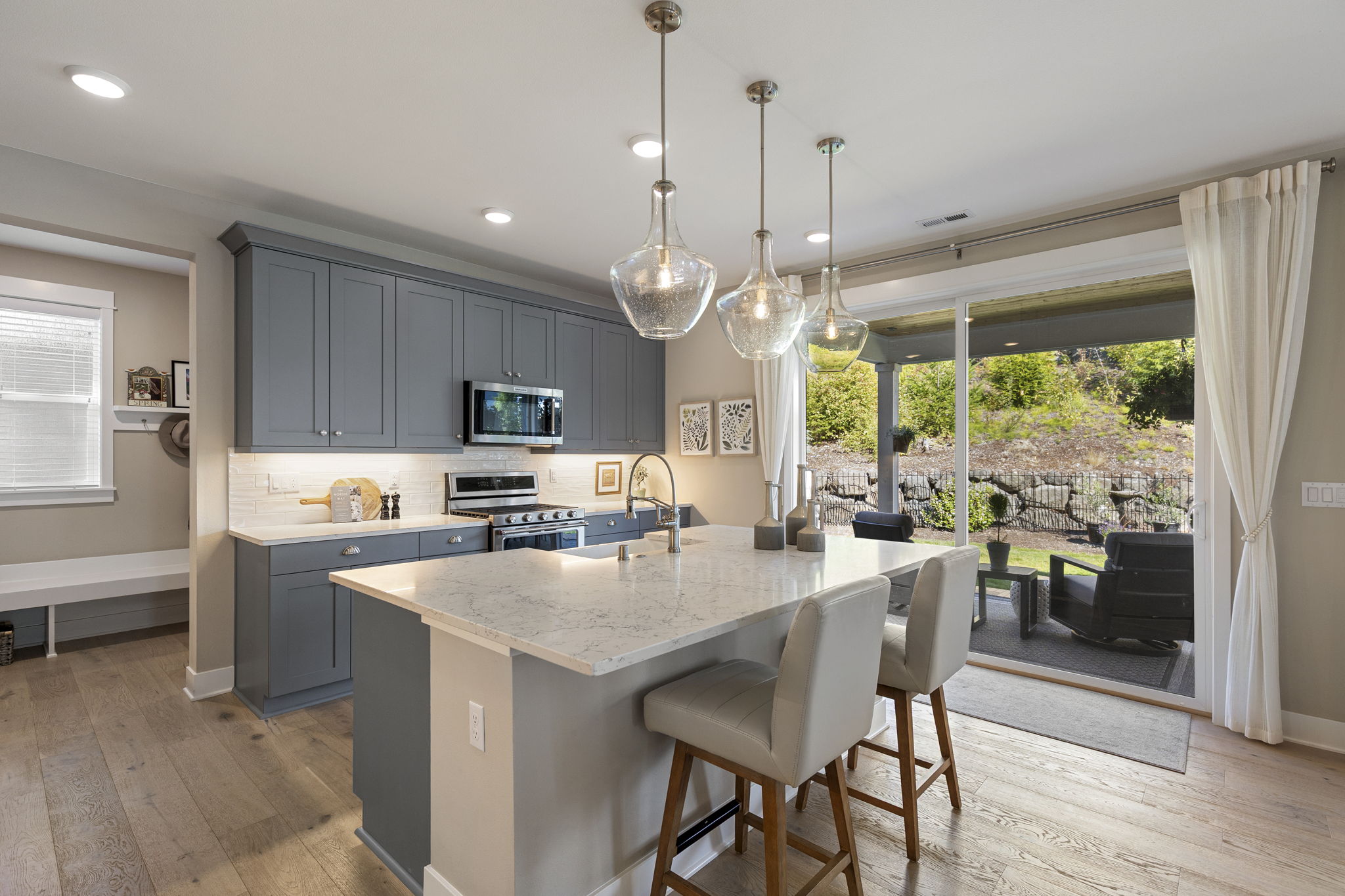 16-web-or-mls-Waterlily-13