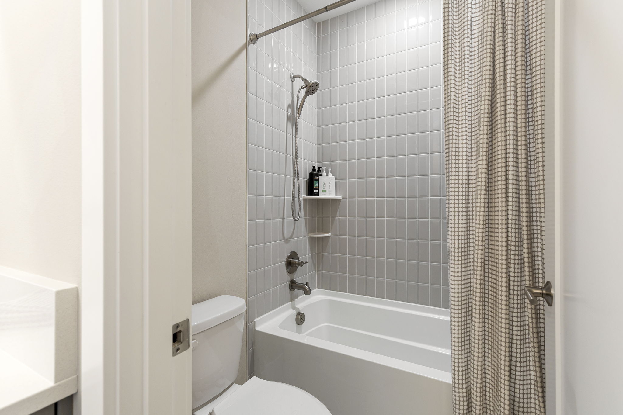35-web-or-mls-Waterlily-32