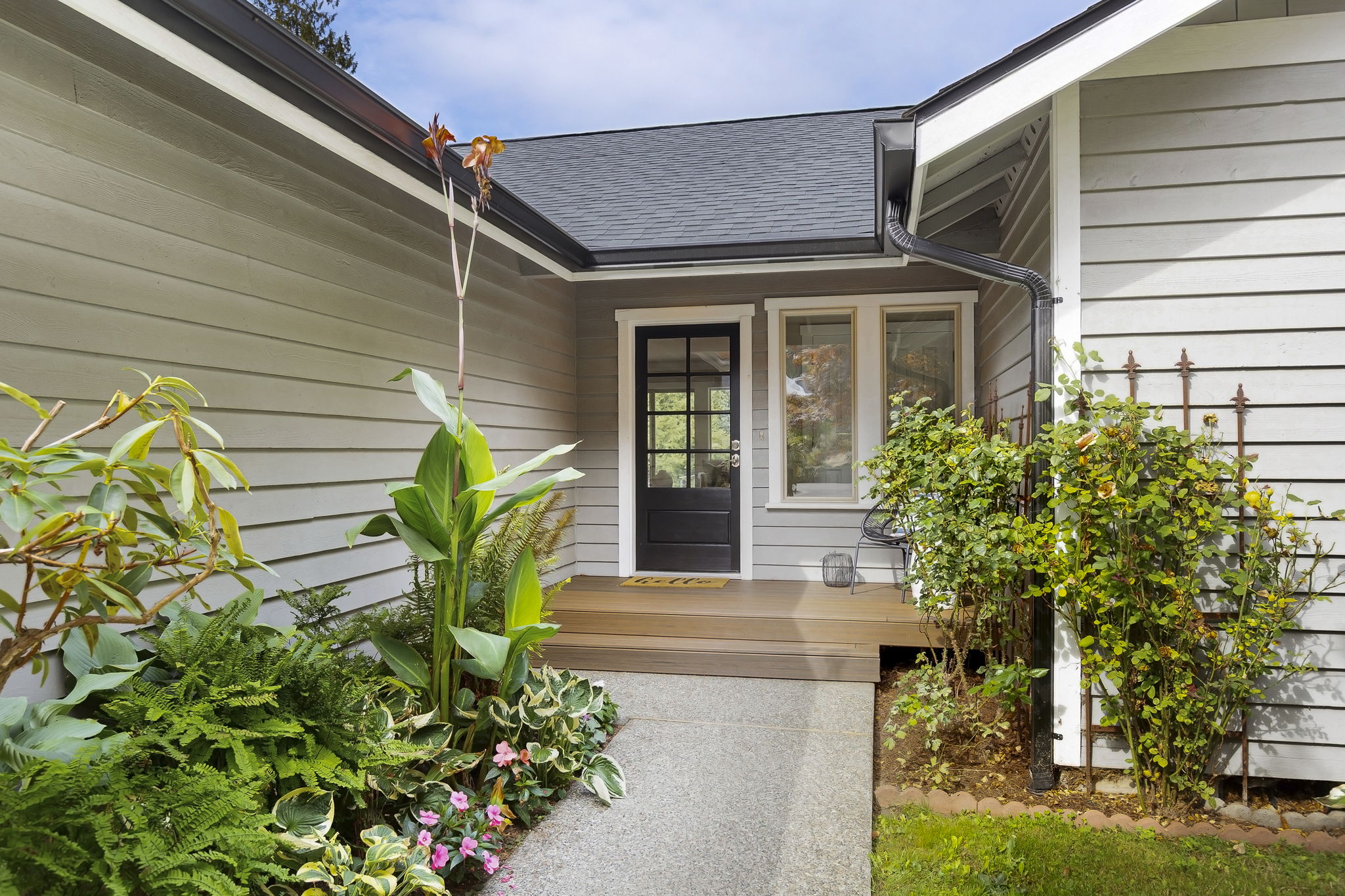 4-web-or-mls-SunsetWay-4