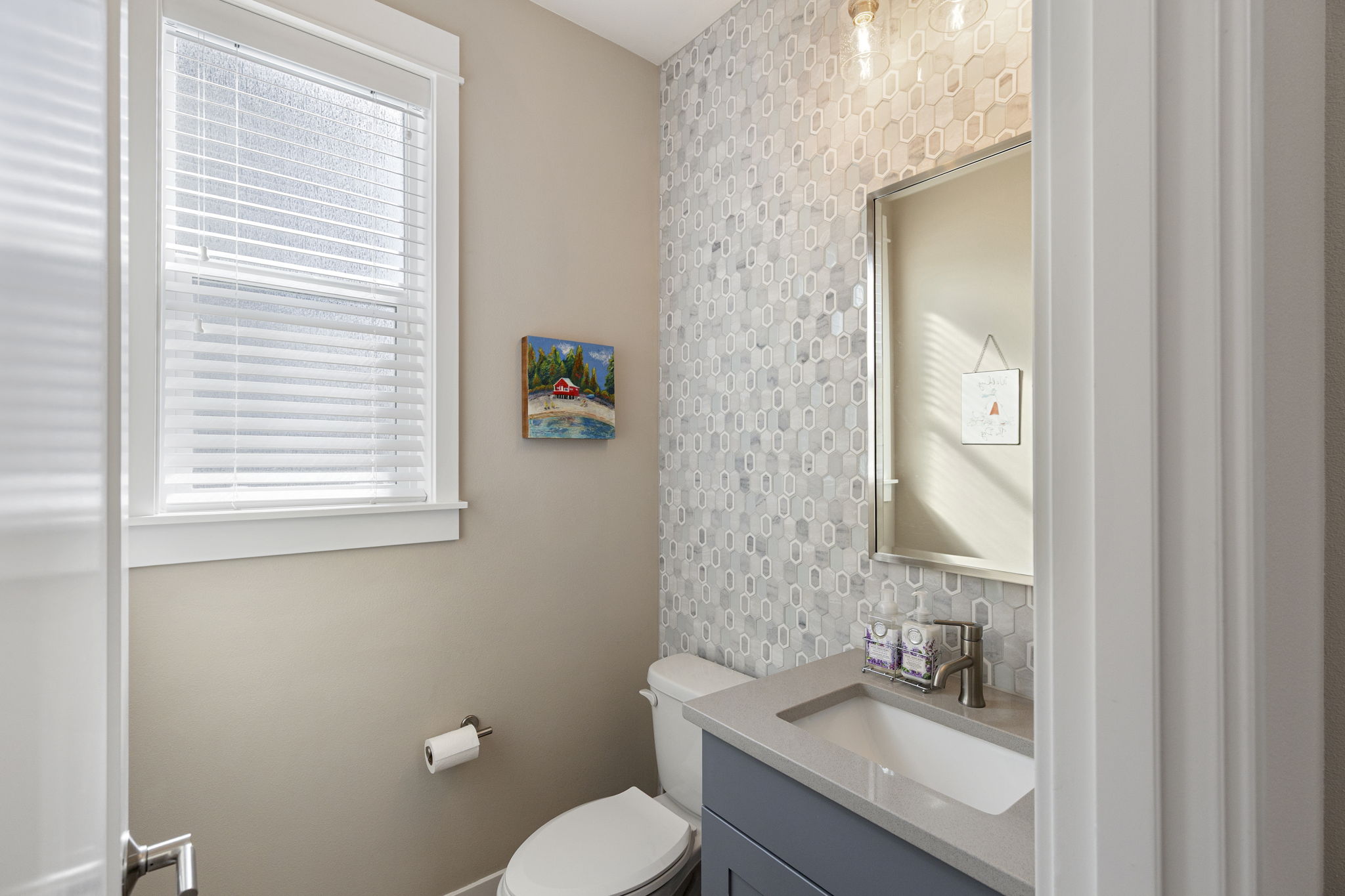 7-web-or-mls-Waterlily-8